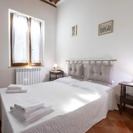 Sant'eugenia91 - Fuori Le Mura Con Parcheggio - Naonbnb * Sienne
